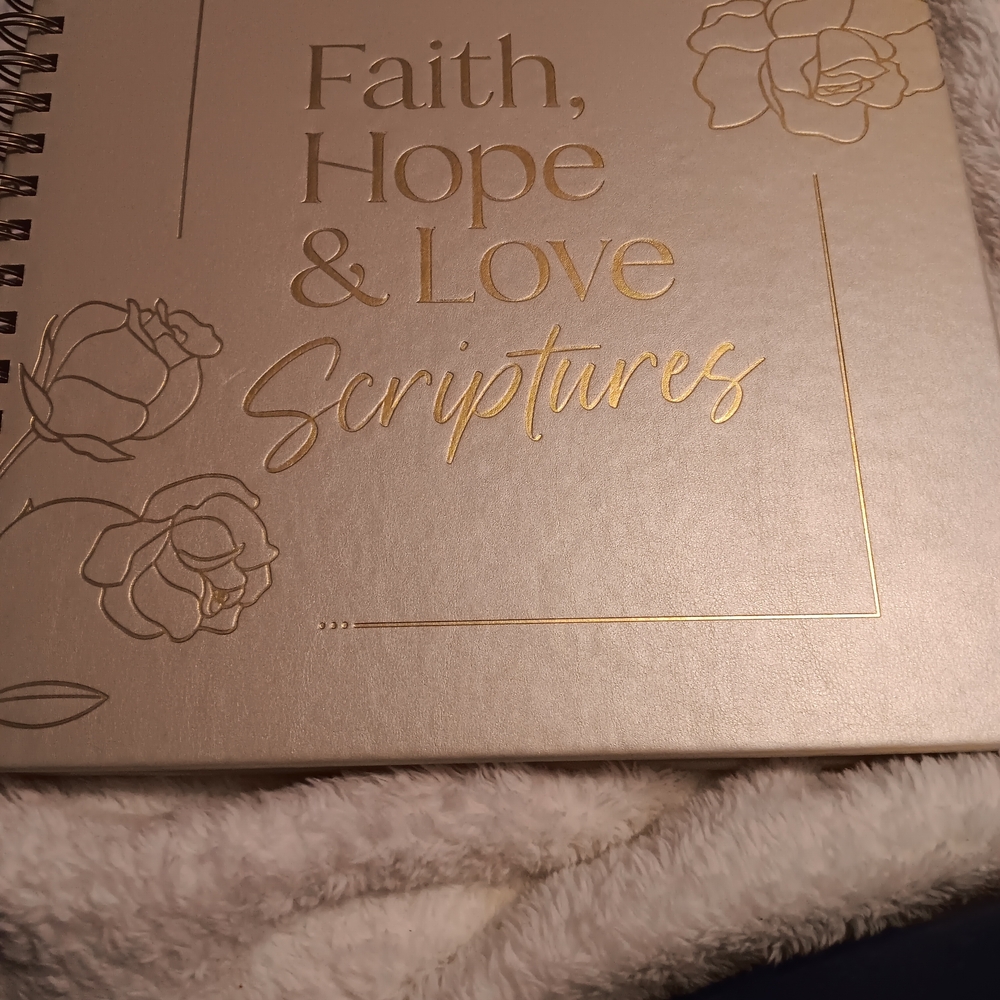 Gold Faith, Hope & Love Scriptures Journal